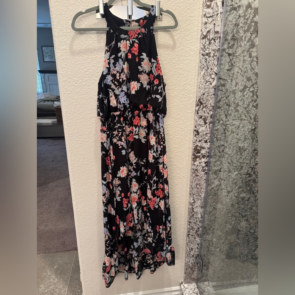 Elle Floral Halter Neck High-Low Maxi Dress - Black and Pink
